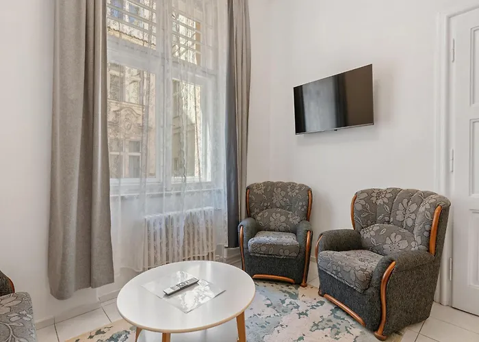 Old Town Home-7 By Interhome