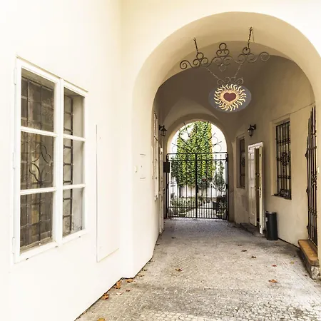 Old Town Home-7 By Interhome Apartmán Praha