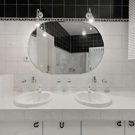 Old Town Home-7 By Interhome *