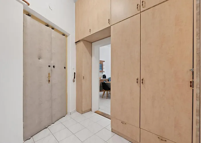 Old Town Home-7 By Interhome *